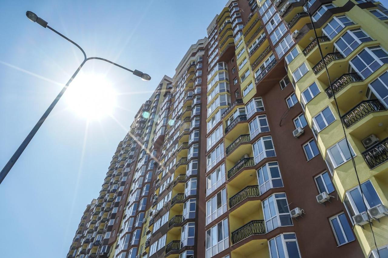 Cozy Apartment In A New Building Close To The Downtown Kiev Exterior foto